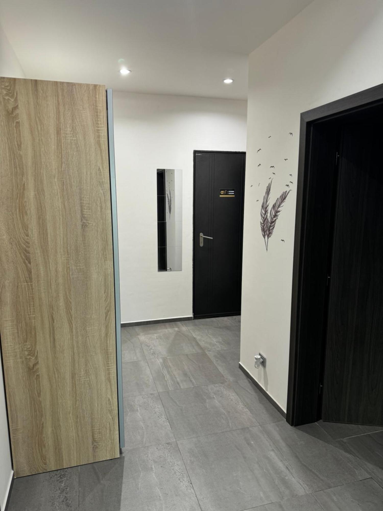 Byt Apartman 74M2 Vyhled Klid Priroda Прага Екстер'єр фото