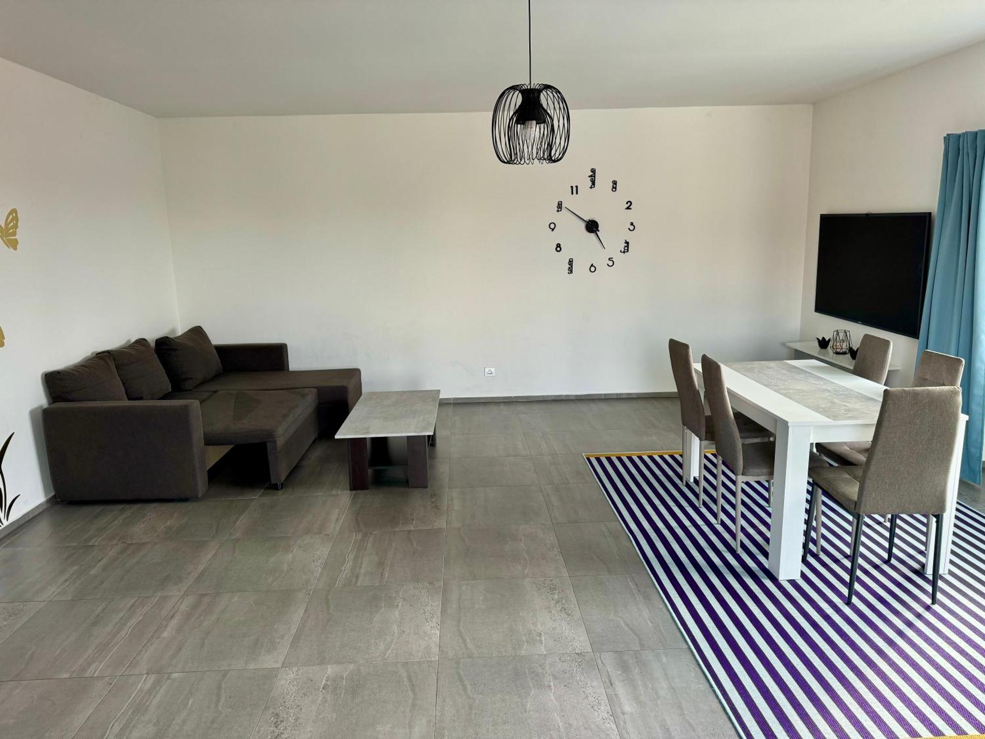 Byt Apartman 74M2 Vyhled Klid Priroda Прага Екстер'єр фото
